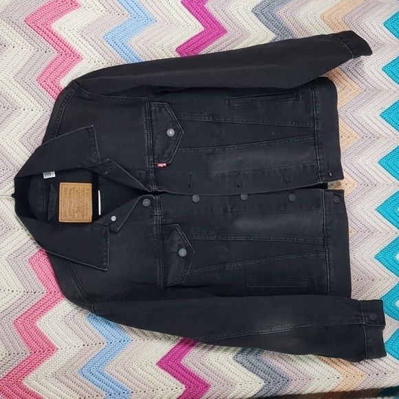 Levi's vintage fit black denim jean jacket small - Picture 2 of 12